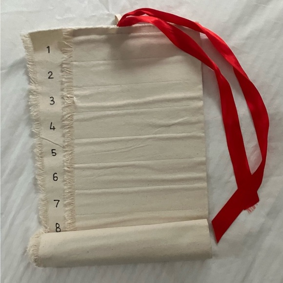 Artist pencil / brushes roll / wall display  canvas Advent Calendar Red Ribbon - Picture 7 of 11